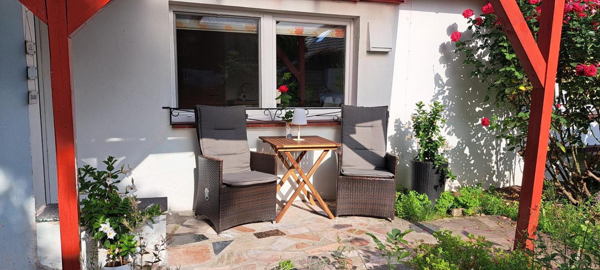 Bungalow An Der Tanne Mit Ueberdachter Terrasse Düsseldorf Exterior foto